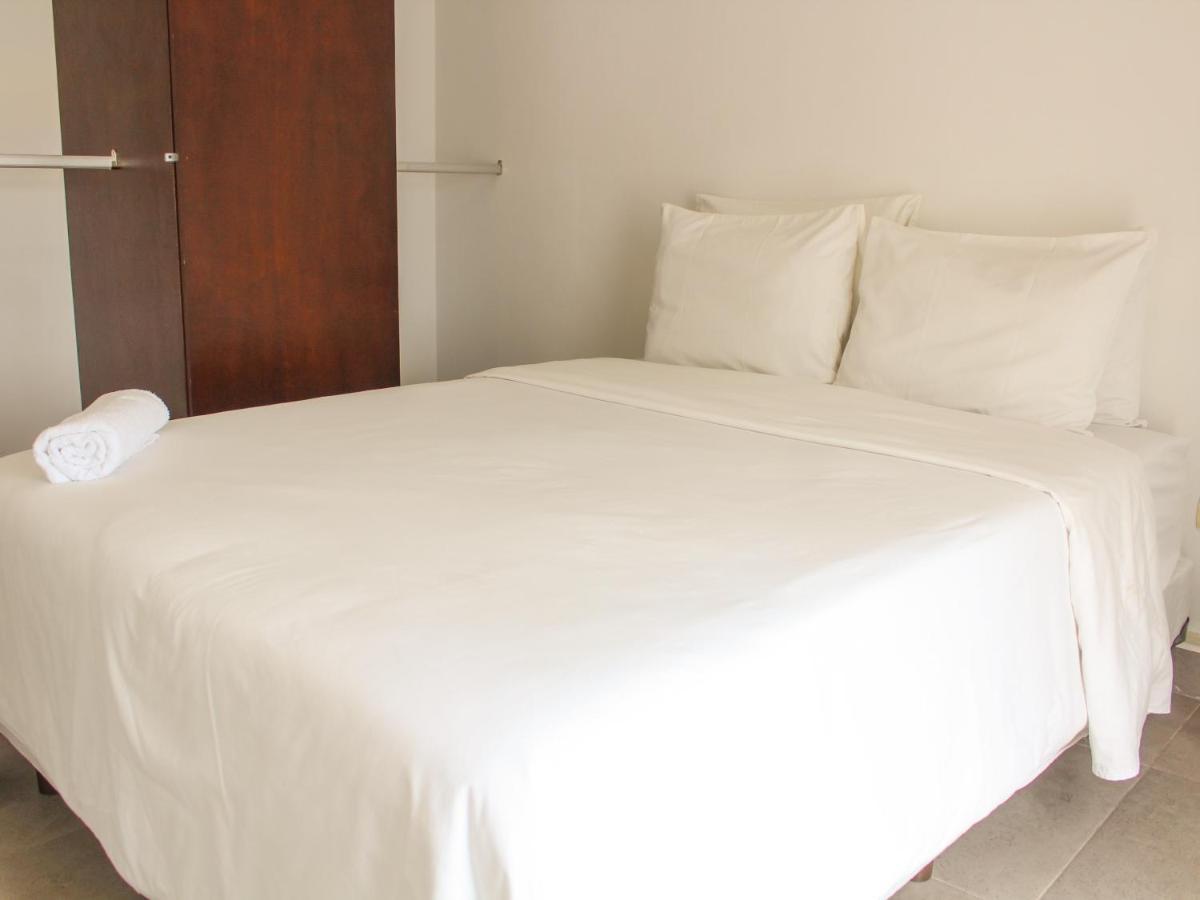 Campus Merida Aparthotel Extérieur photo